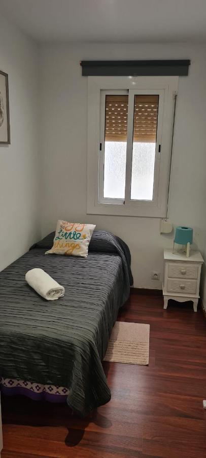 Habitaciones Camp Nou Apartment Л'Успіталет-да-Любрагат Екстер'єр фото